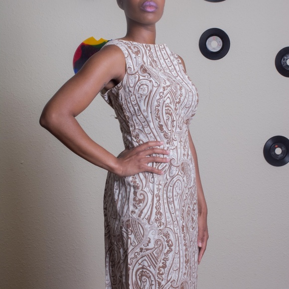 White Vintage Printed Dress - Picture 2 of 2